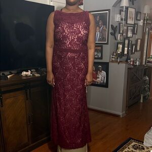 NW Nightway Burgundy Lace Maxi Dress